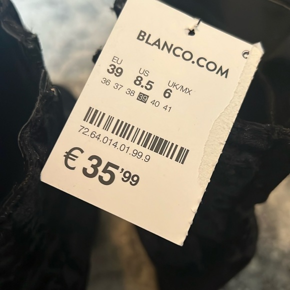 ‼️BLANCO BLACK CRUSHED VELVET ANKLE BOOTS - Picture 1 of 2